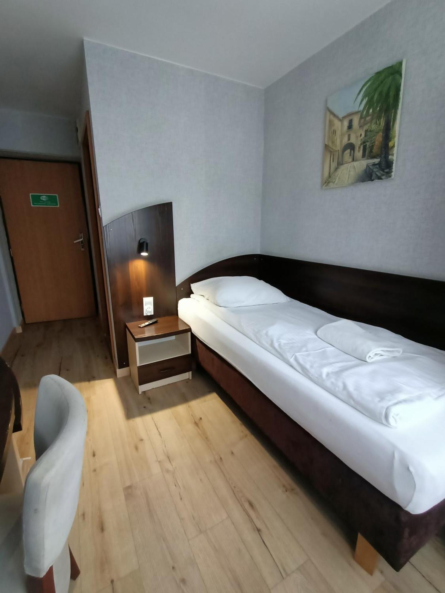 Hotel Pomorski Bydgoszcz Oda fotoğraf